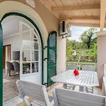 Angelikis House Apartamento