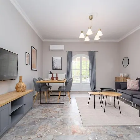 Appartement Angelikis House *